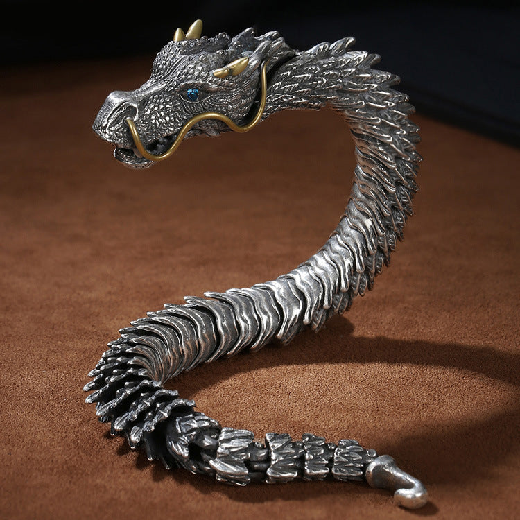 Men's Dragon - themed Bracelet: Retro, Dominant, and Trendy. Features a dragon - bone design with a minimalist and high - end style. Presenting a large black snake - shaped dragon