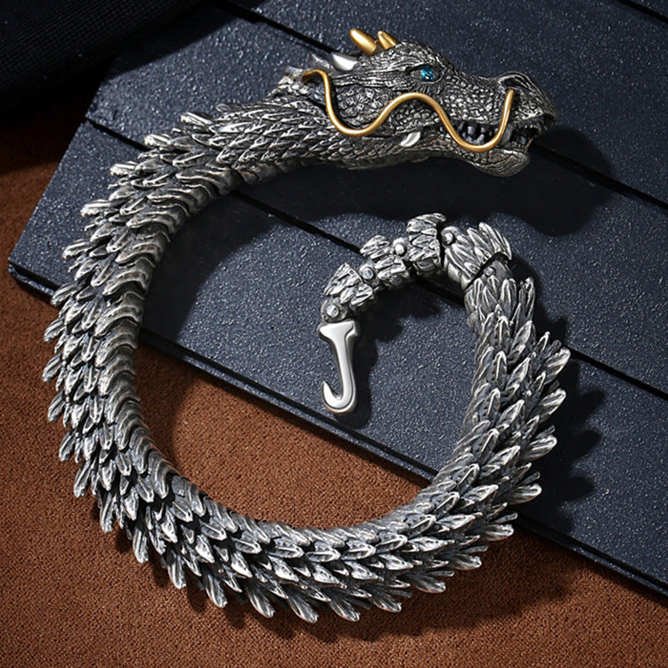 Men's Dragon - themed Bracelet: Retro, Dominant, and Trendy. Features a dragon - bone design with a minimalist and high - end style. Presenting a large black snake - shaped dragon